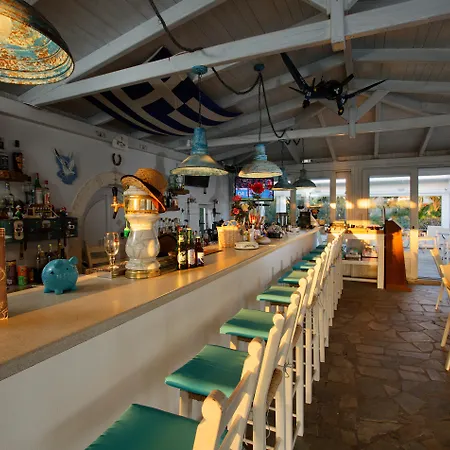 Ξενοδοχείο Oasis - Adults Only 3*