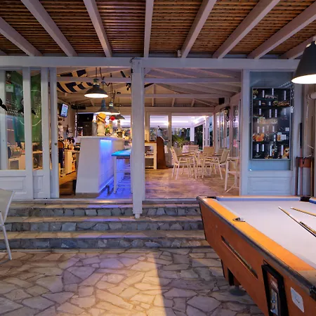 Ξενοδοχείο Oasis - Adults Only 3*