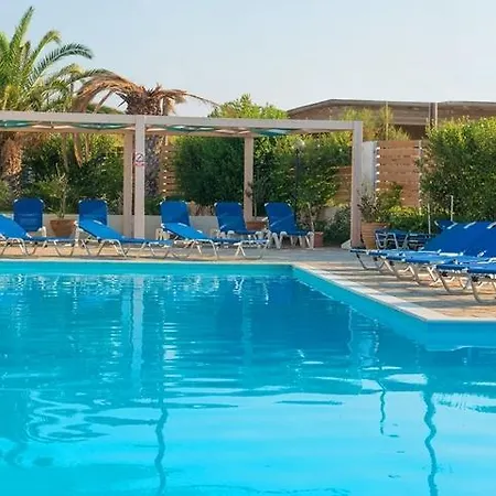 Oasis - Adults Only 3*