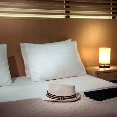 Hotel Oasis - Adults Only Hersonissos (Crete)