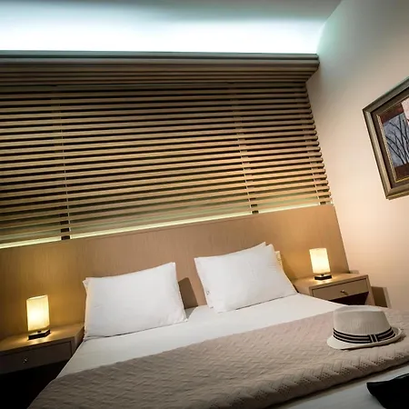 Oasis - Adults Only Hotel 3*