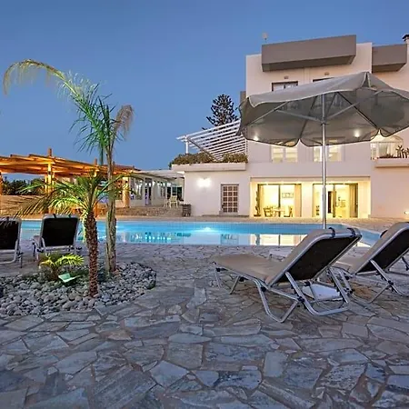Oasis - Adults Only 3*