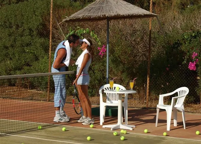 Oasis - Adults Only 3*