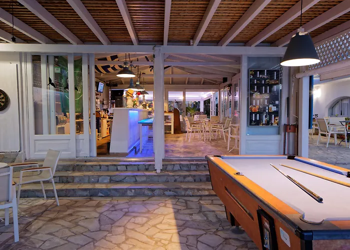 Hotel Oasis - Adults Only 3*