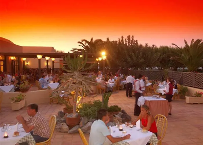 Hotel Oasis - Adults Only 3*